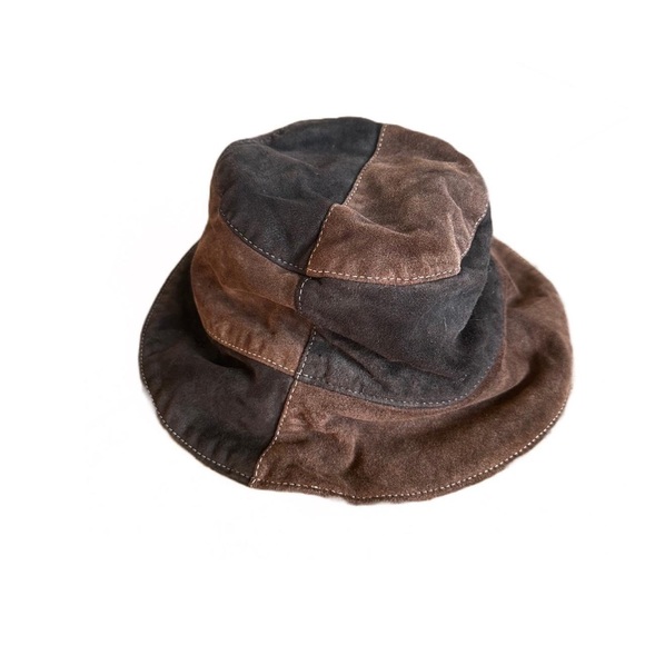 COCOBUNNY Collections brown suede bucket hat - Picture 5 of 9